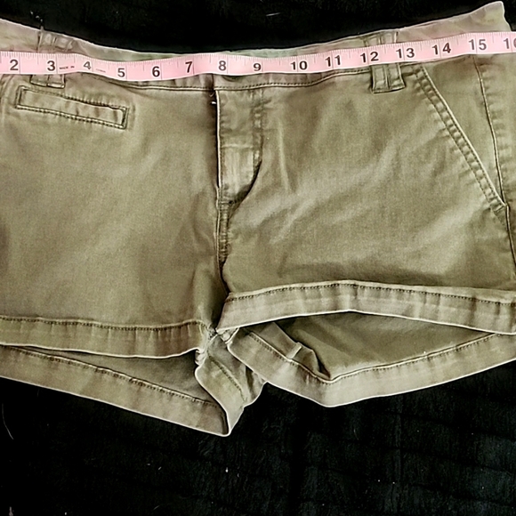 Express SZ 6 Army Green Micro Shorts - Picture 5 of 6